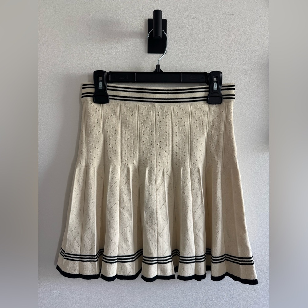 NWT House of Harlow Pleated Flared Preppy Tennis Skirt Set - Picture 9 of 9